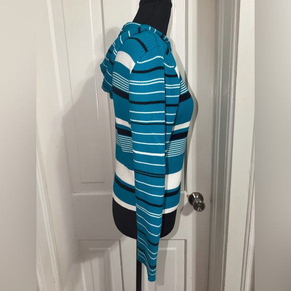 NWT Women’s juniors global ID XL shirt, Striped Teal and White Women's Sweater - Picture 2 of 7